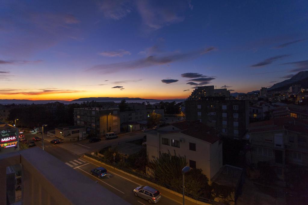 Apartments Villa Jukic มาคาร์สกา ภายนอก รูปภาพ