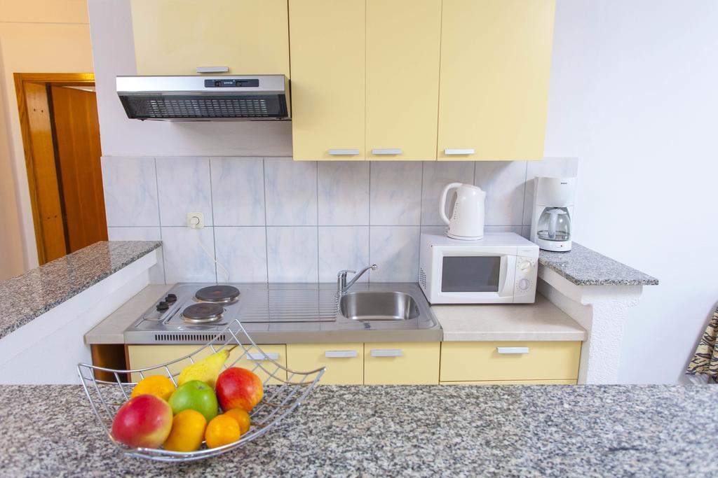 Apartments Villa Jukic มาคาร์สกา ห้อง รูปภาพ